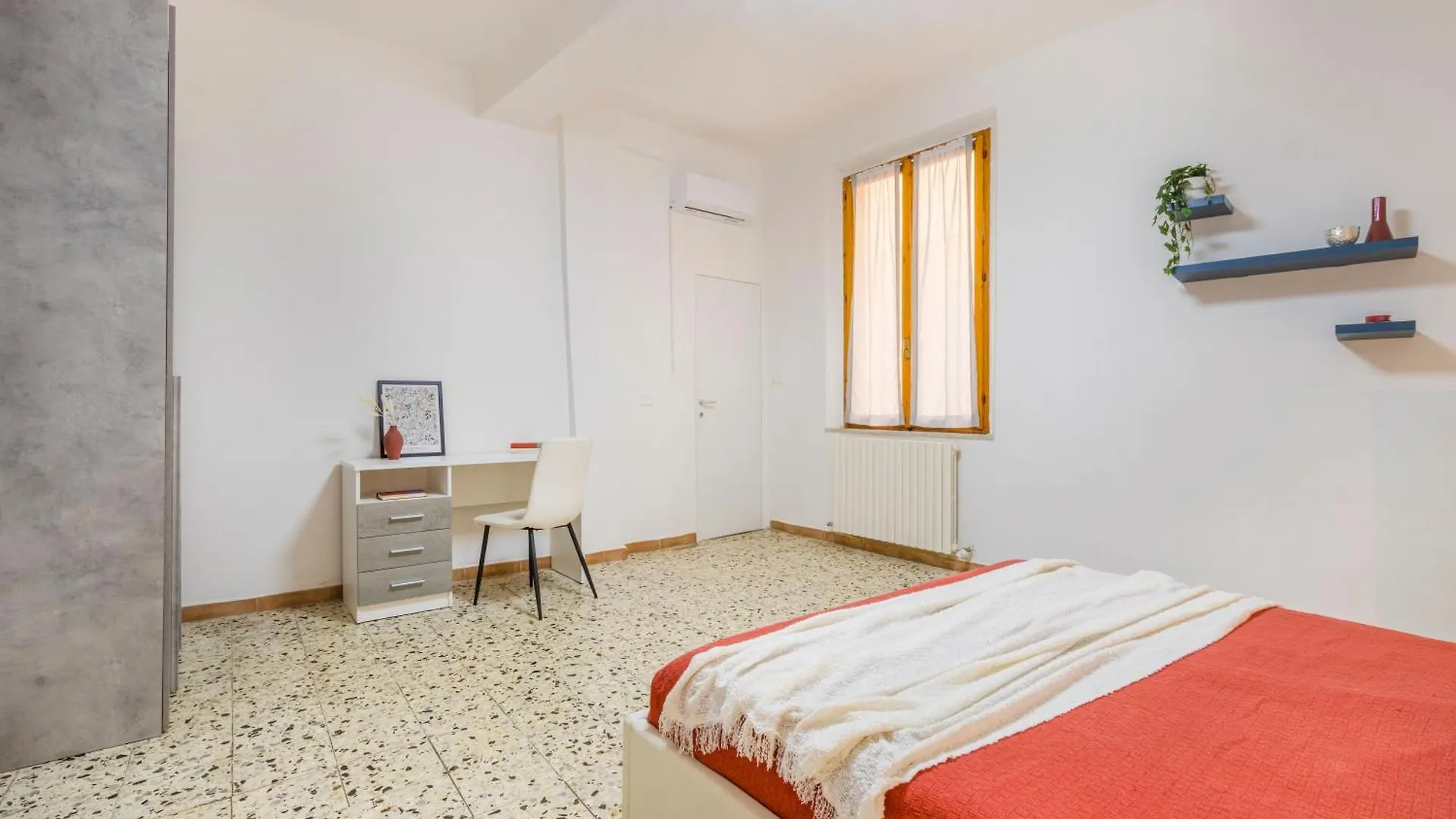 Appartement City Center Piazza Pomposa Suite Modène Italie